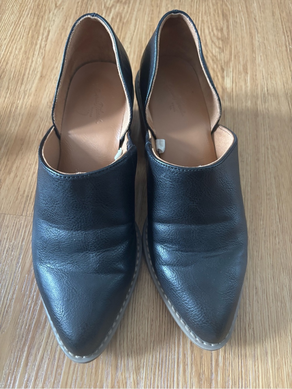 Women’s Black Slip-On Pointed Leather Heeled Loafers